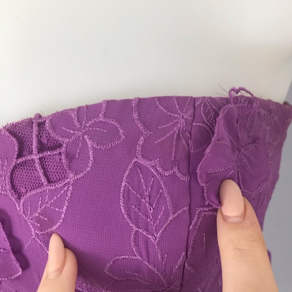 Beautiful BCBG 3D flower dress - Picture 8 of 8